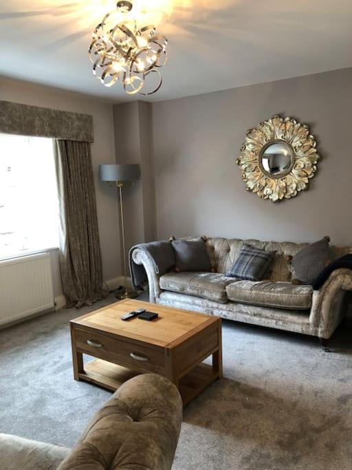 Stunning Apartment In The Heart Of Broadway Broadway  Bagian luar foto